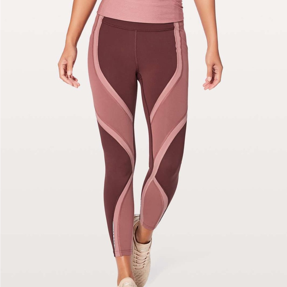 Lulu Wild Twist 7/8 legging